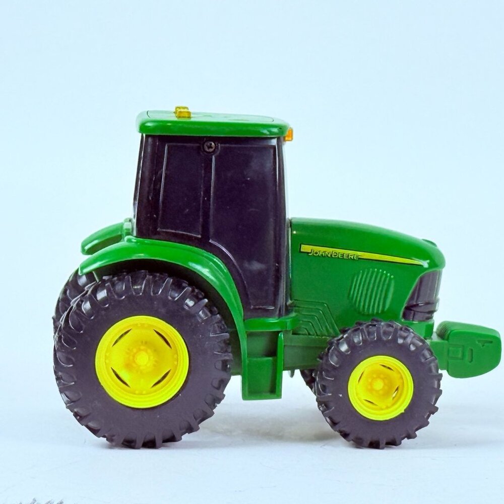 Ertl John Deere 1:32 Scale Diecast Toy Tractor Green Yellow Farm Vehicle No Box